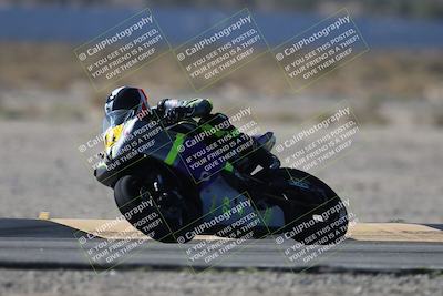 media/Oct-05-2025-CVMA (Sun) [[beeef4f201]]/Race 3-Amateur Supersport Middleweight/
